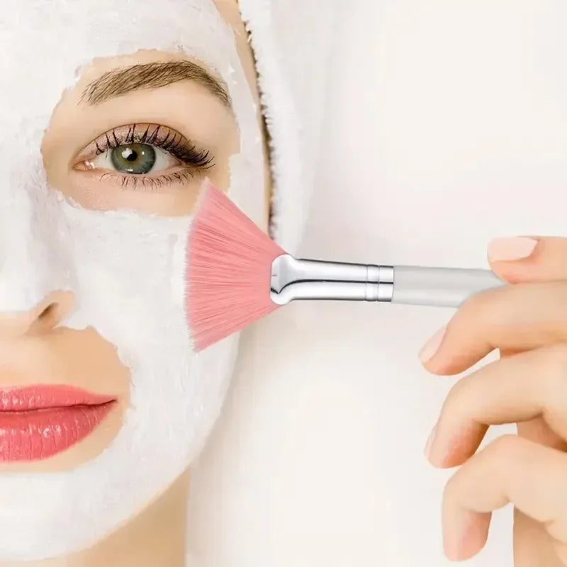 Mask Applicator Brush Set